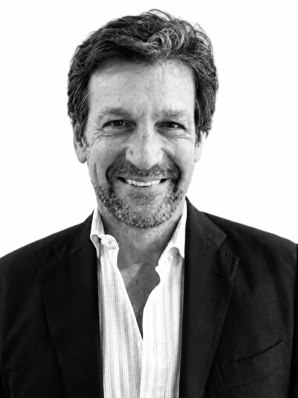 Simon Arnold